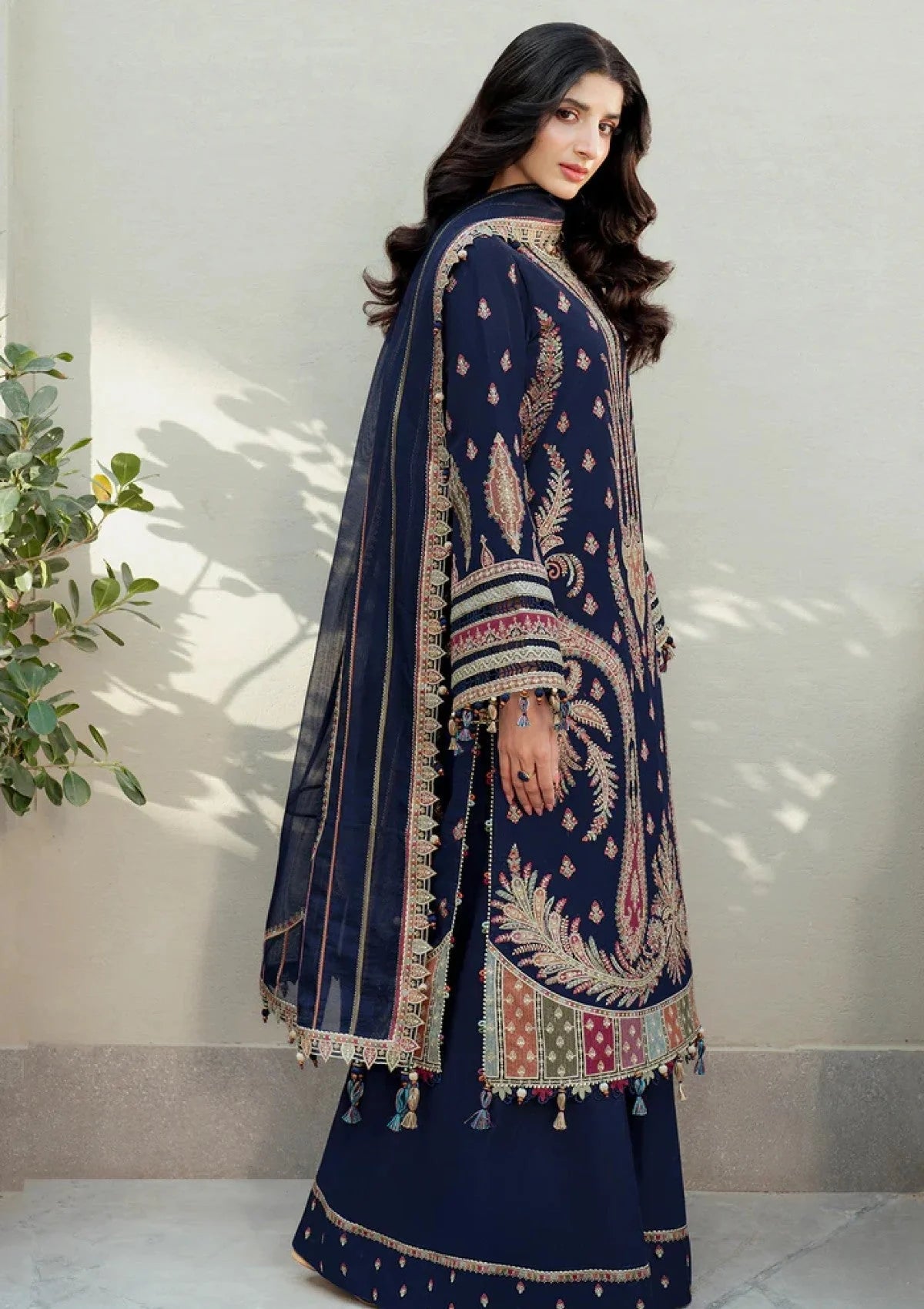 SH-JZ-2990 Dhanak Fabric - 3 Piece Unstitched Heavy Embroidered Dhanak Dress